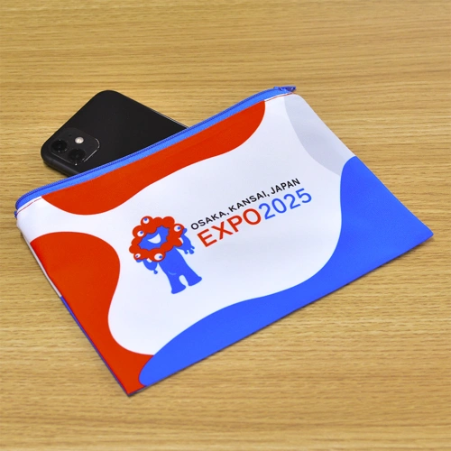 EXP02025 ミャクミャク ジッパーポーチ WORLD